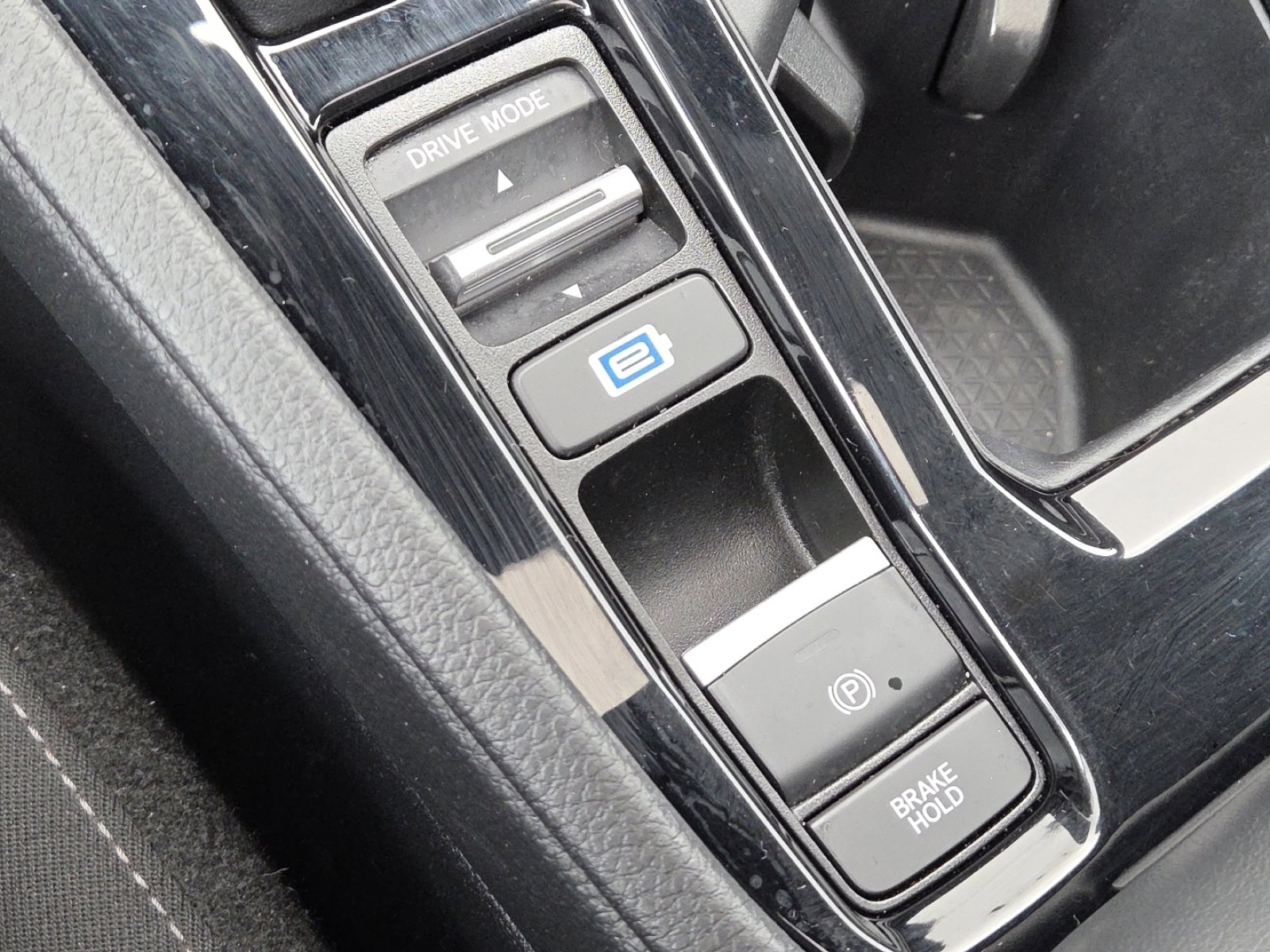 Used 2023 Honda Accord Sport image 6