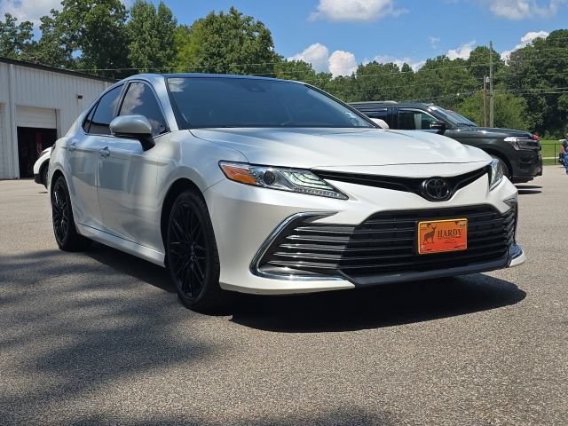 Used 2023 Toyota Camry XLE w/ Navigation Package AWD/4WD image 8