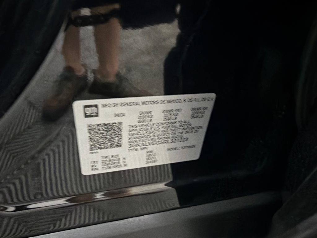 Used 2024 GMC Terrain SLT AWD/4WD image 33