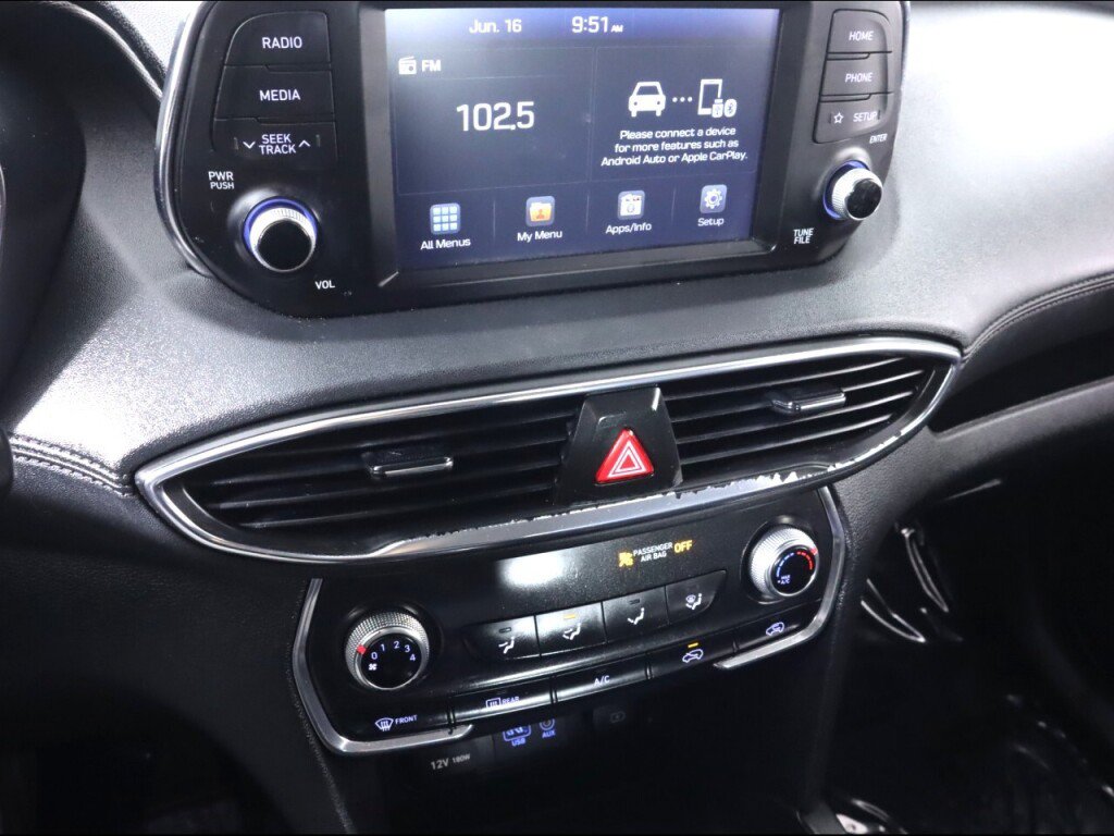 Used 2019 Hyundai Santa Fe SE FWD image 15