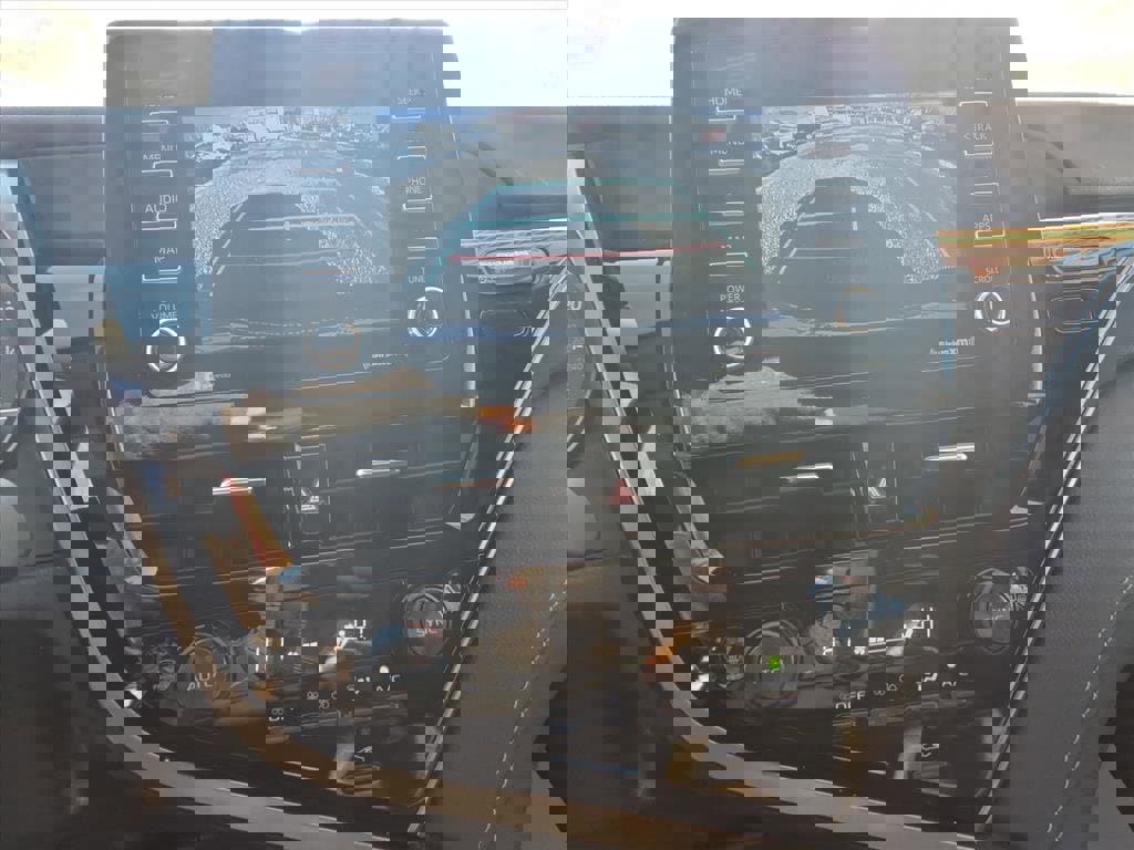 Used 2023 Toyota Camry SE image 23