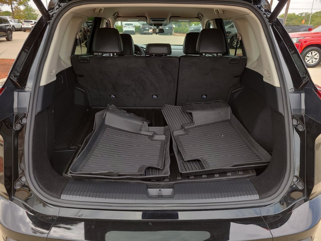 Certified 2025 Nissan Rogue SV AWD/4WD image 9