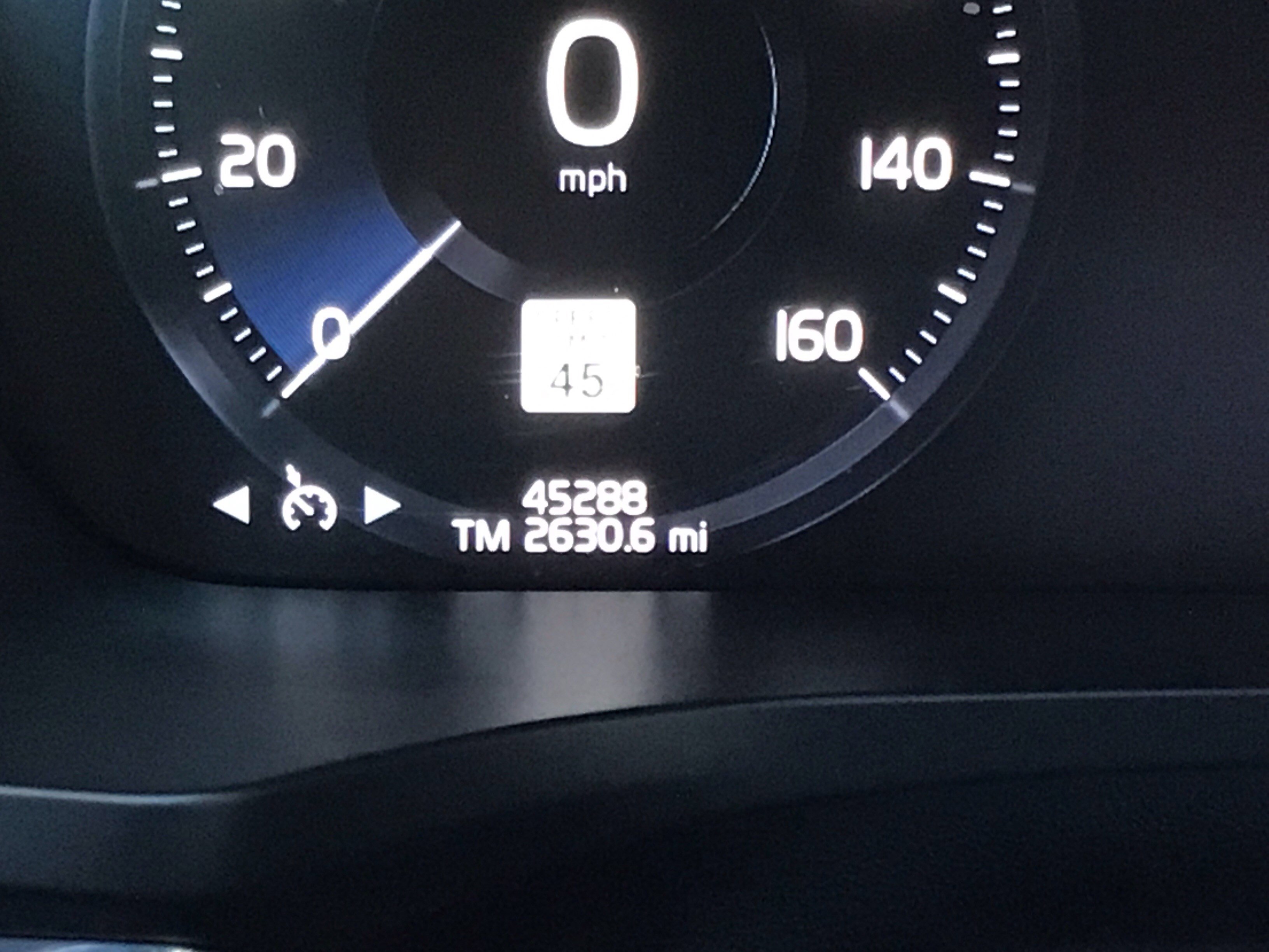 Certified 2022 Volvo S60 B5 R-Design w/ Protection Package Premier image 22