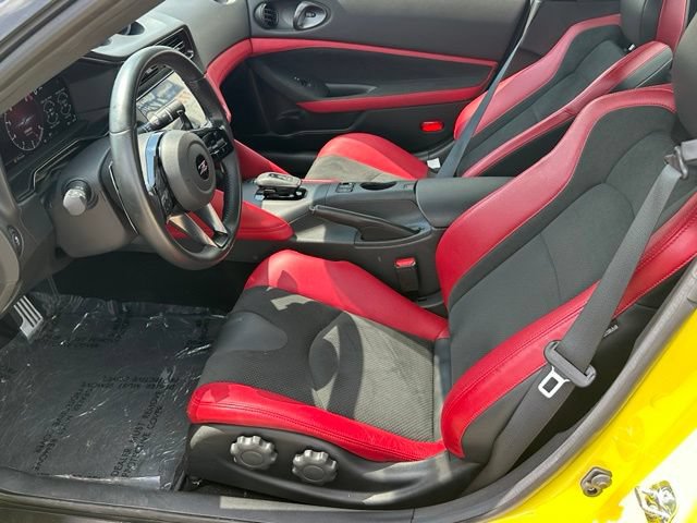 Used 2024 Nissan Z Performance w/ Floor Mat Package RWD image 12