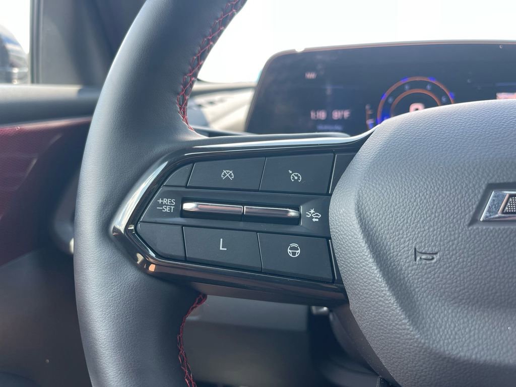 Used 2024 Chevrolet Traverse RS w/ LPO, Floor Liner Package image 17