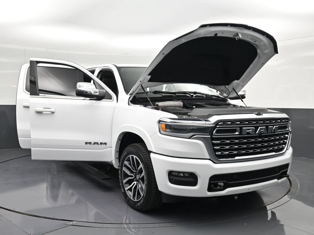 Used 2025 RAM 1500 Limited AWD/4WD image 30