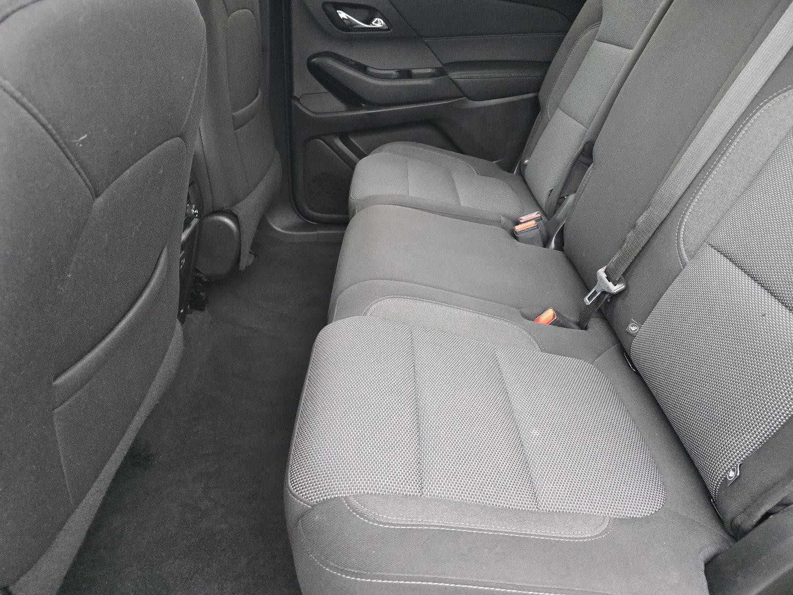 Used 2023 Chevrolet Traverse LT image 13