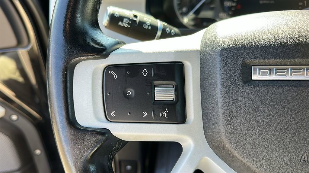 Certified 2023 Land Rover Defender 110 SE AWD/4WD image 13