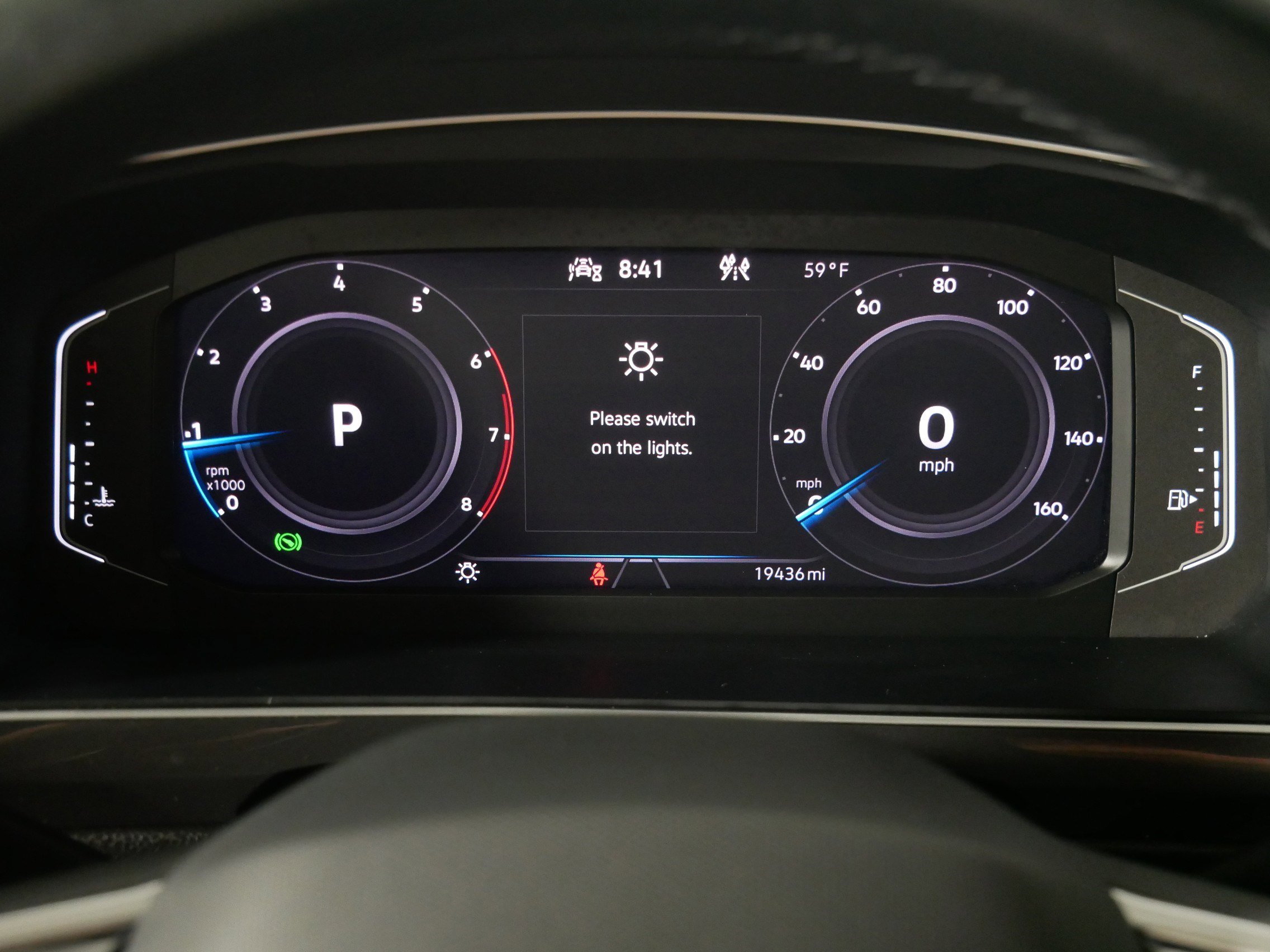 Used 2023 Volkswagen Tiguan SEL R-Line image 21