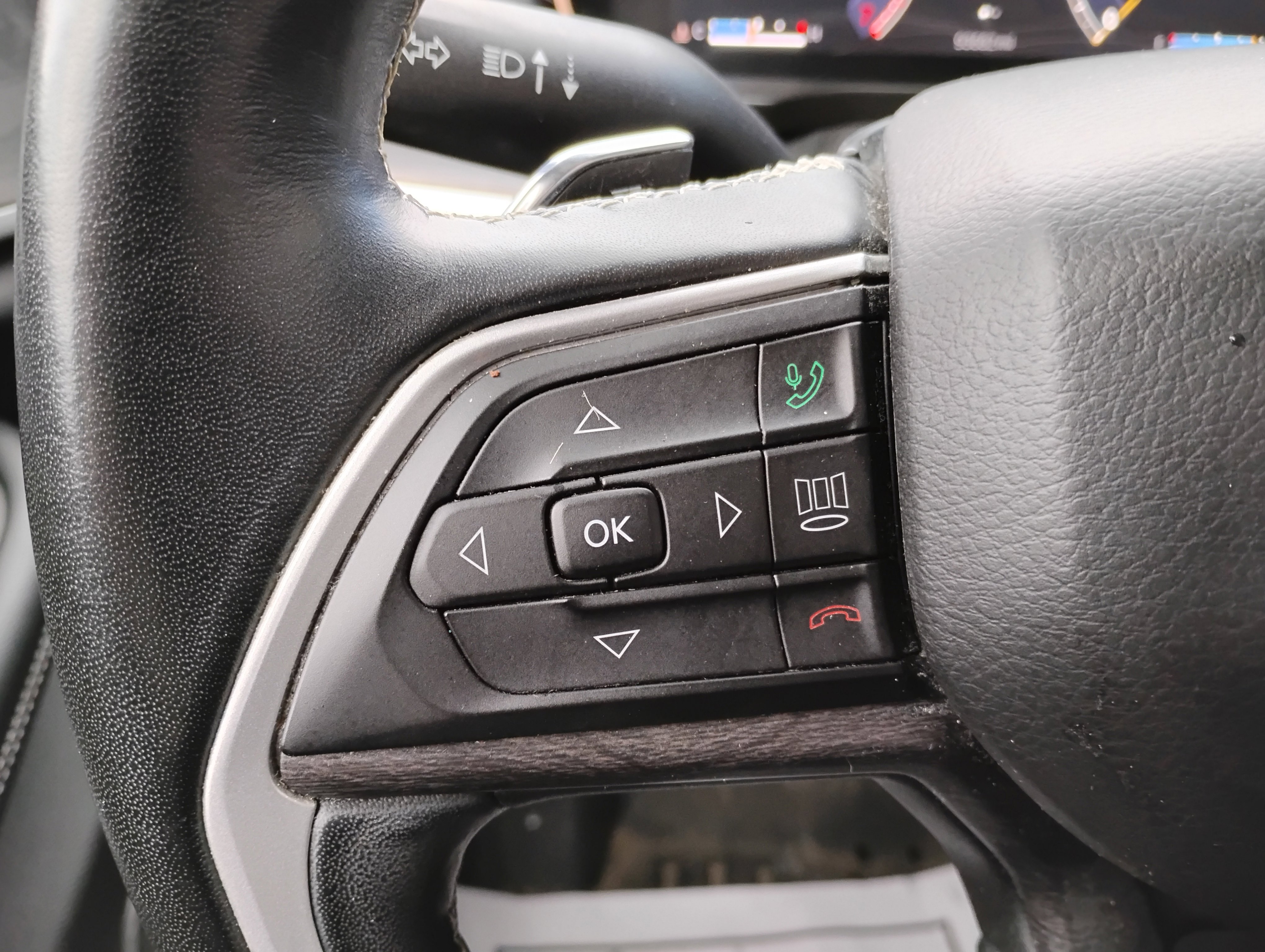 Used 2021 Jeep Grand Cherokee L Limited image 10