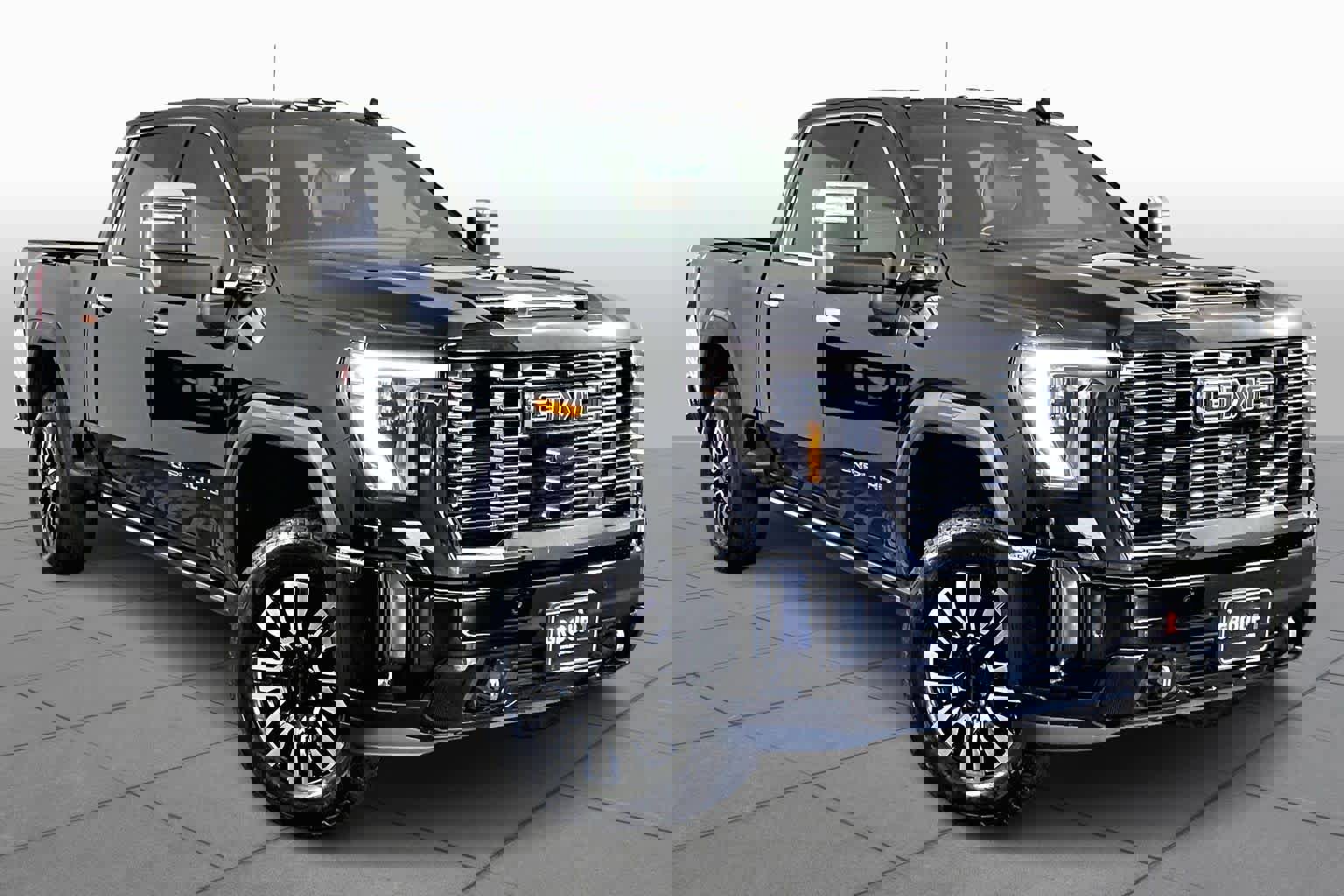Certified 2024 GMC Sierra 2500 Denali Ultimate image 3
