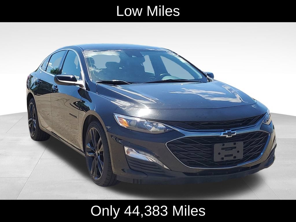Used 2024 Chevrolet Malibu LT w/ Midnight Edition FWD image 2