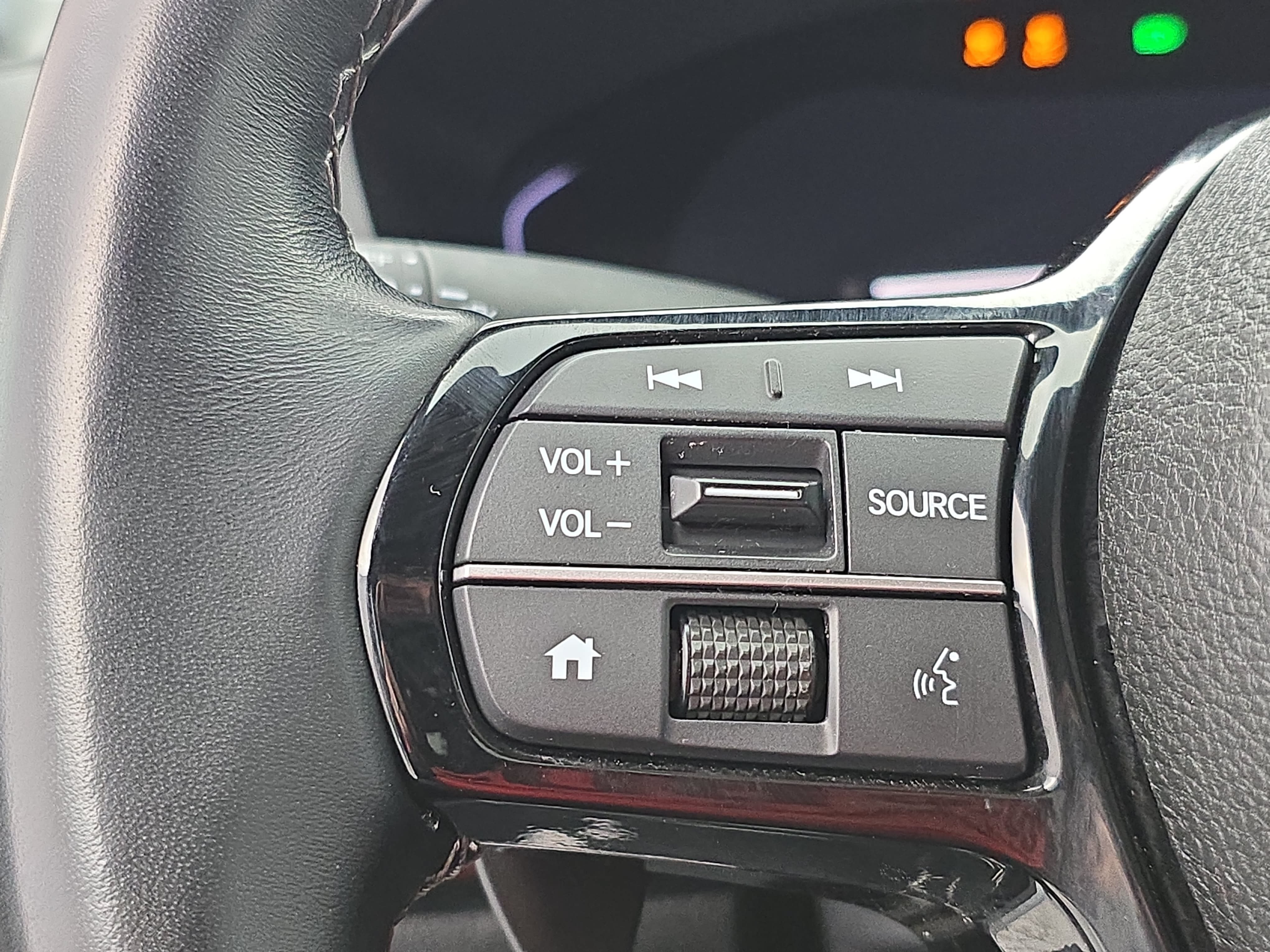 Certified 2025 Honda Civic Sport image 16