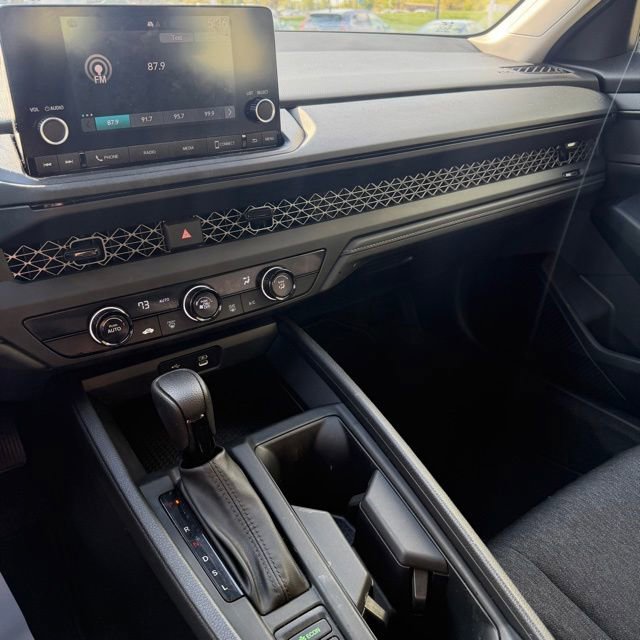 Certified 2023 Honda Accord LX image 19