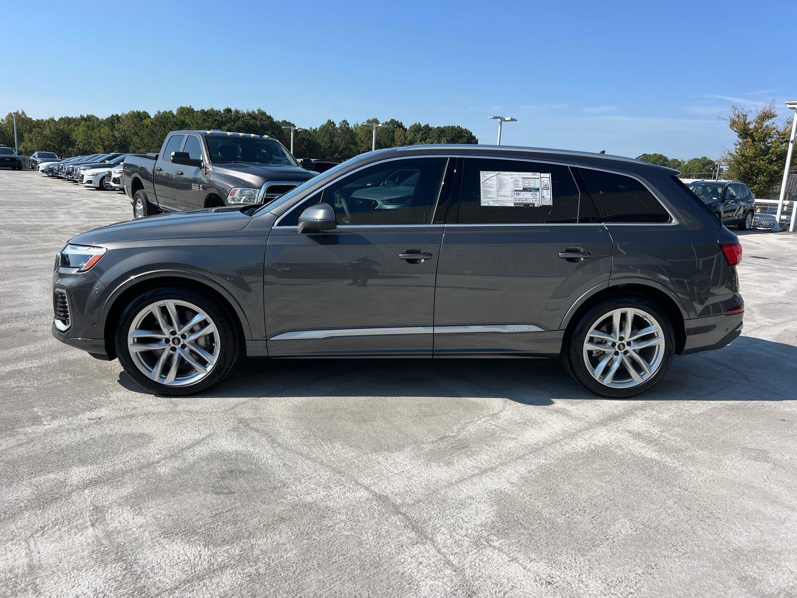 New 2025 Audi Q7 3.0T Premium Plus image 8