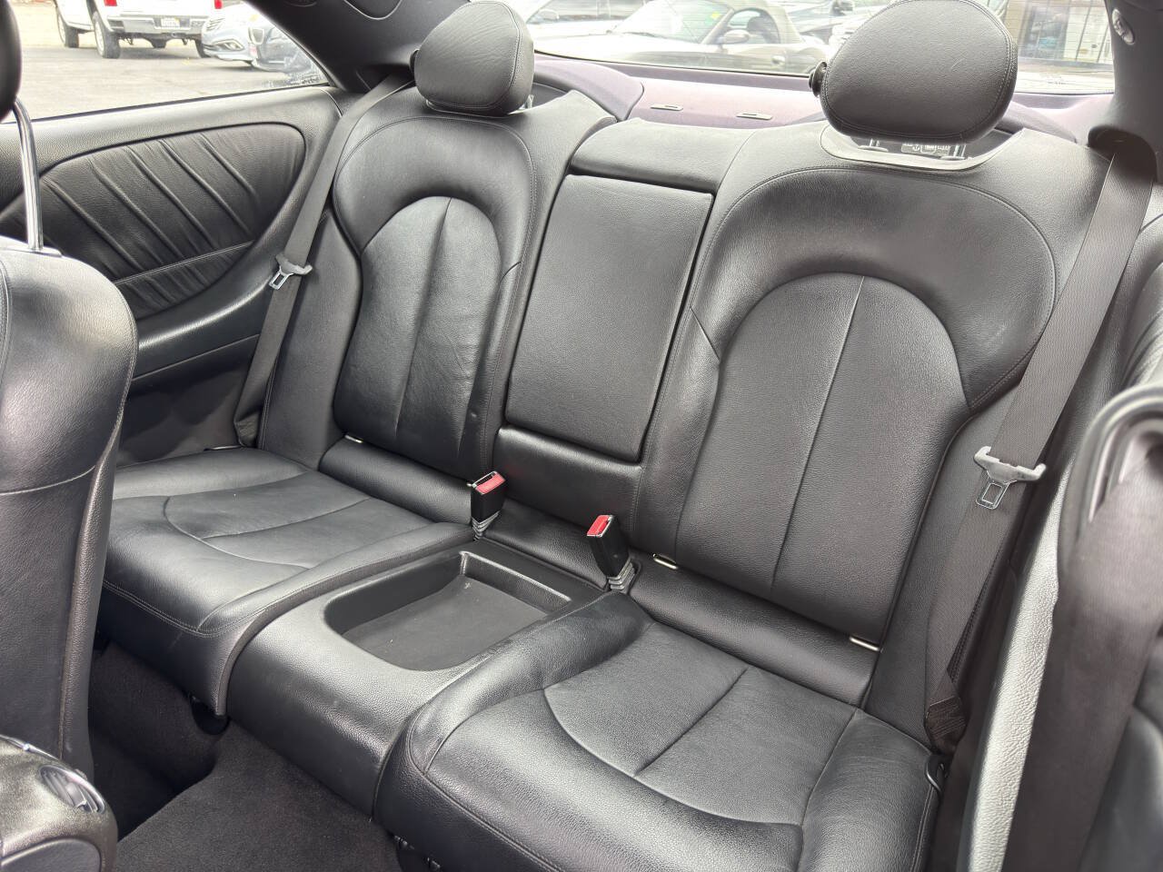 Used 2008 Mercedes-Benz CLK 350 Coupe image 11