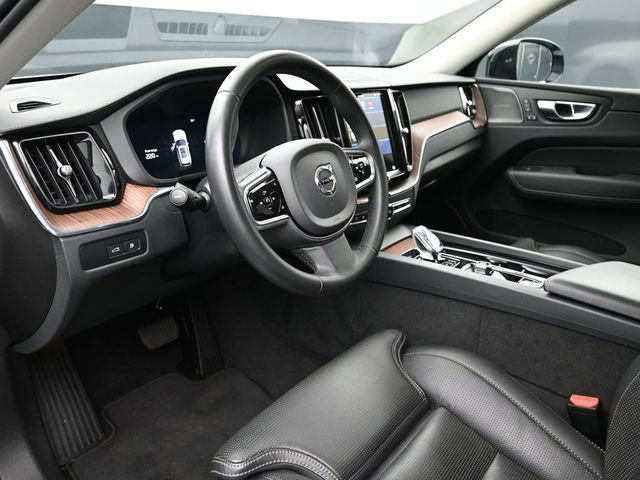 Used 2024 Volvo XC60 T8 Ultimate w/ Climate Package AWD/4WD image 11