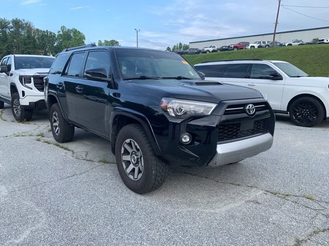 Used 2021 Toyota 4Runner TRD Off-Road Premium w/ Moonroof Package AWD/4WD image 2