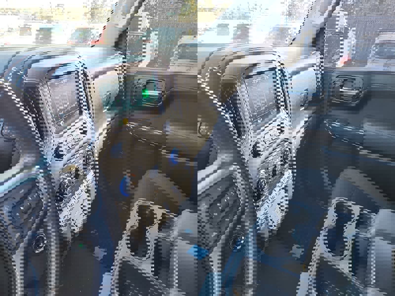 Used 2021 Chevrolet Silverado 1500 RST w/ Z71 Off-Road Package image 10