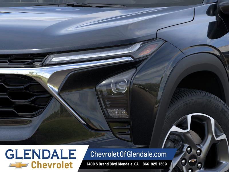 New 2026 Chevrolet Trax LT FWD image 10
