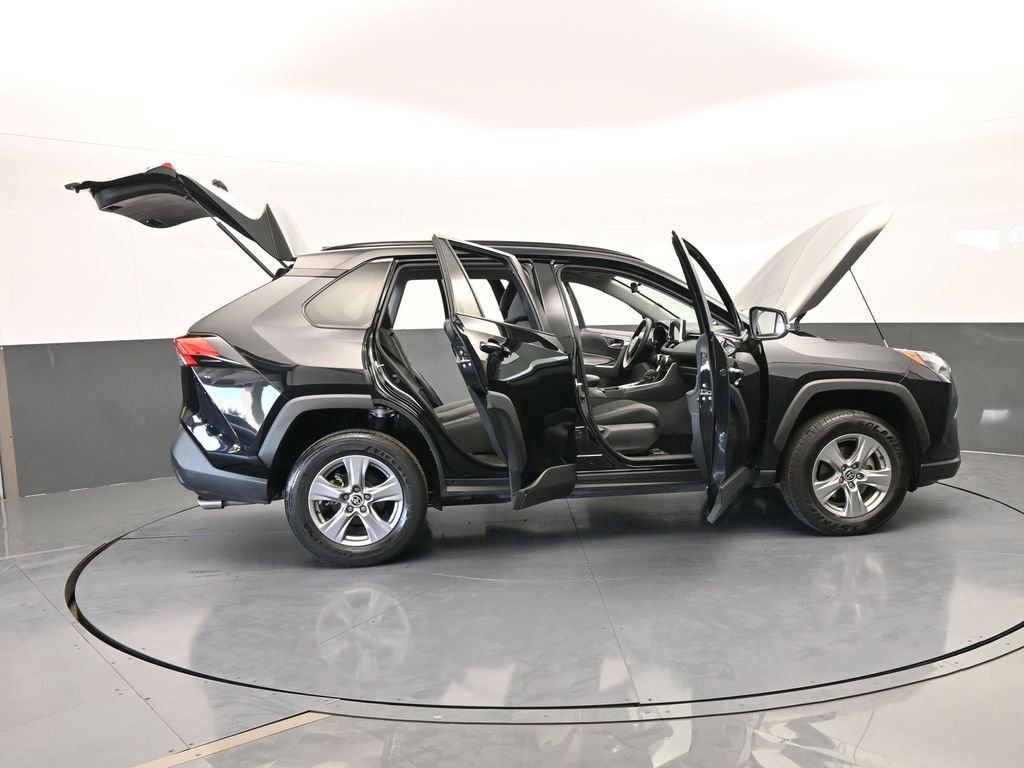 Used 2024 Toyota RAV4 XLE image 74