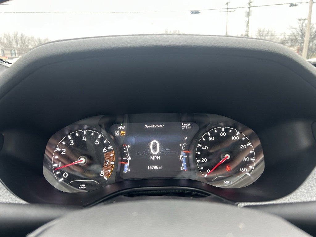 Used 2024 Jeep Compass Latitude w/ Sun and Sound Group image 20