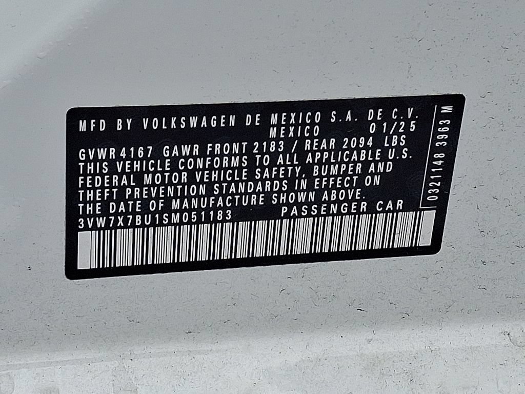 Used 2025 Volkswagen Jetta SE FWD image 30