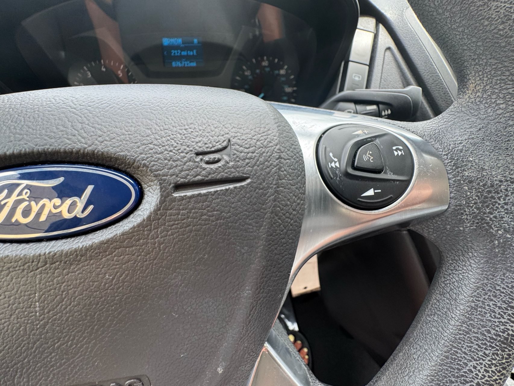 Used 2018 Ford Transit 150 XL RWD image 19