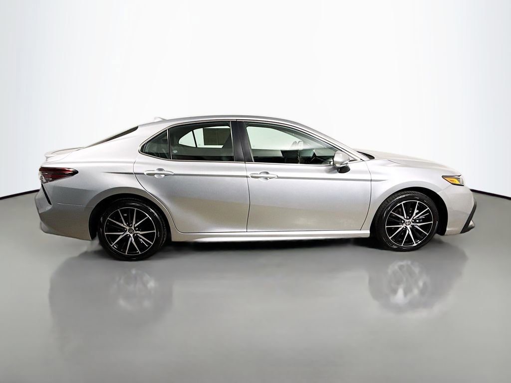 Certified 2023 Toyota Camry SE FWD image 8