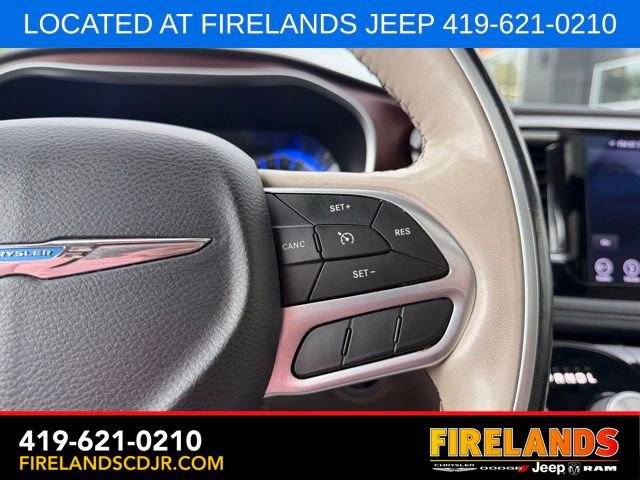 Used 2019 Chrysler Pacifica Limited FWD image 27
