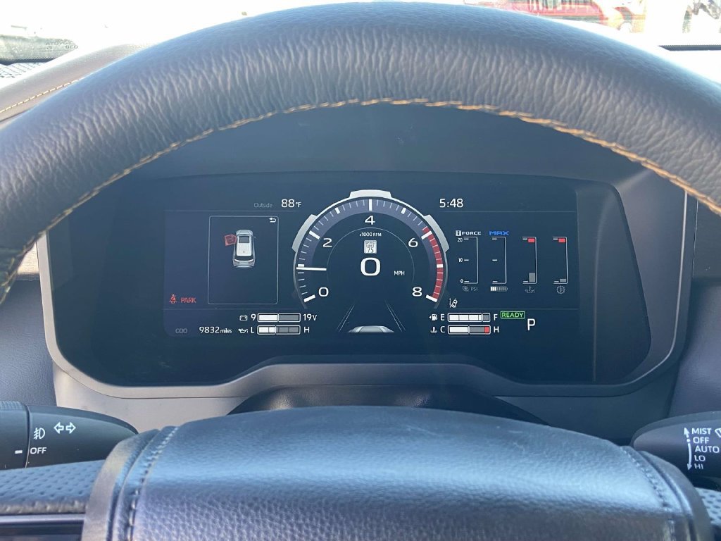 Used 2026 Toyota Sequoia Capstone AWD/4WD image 34