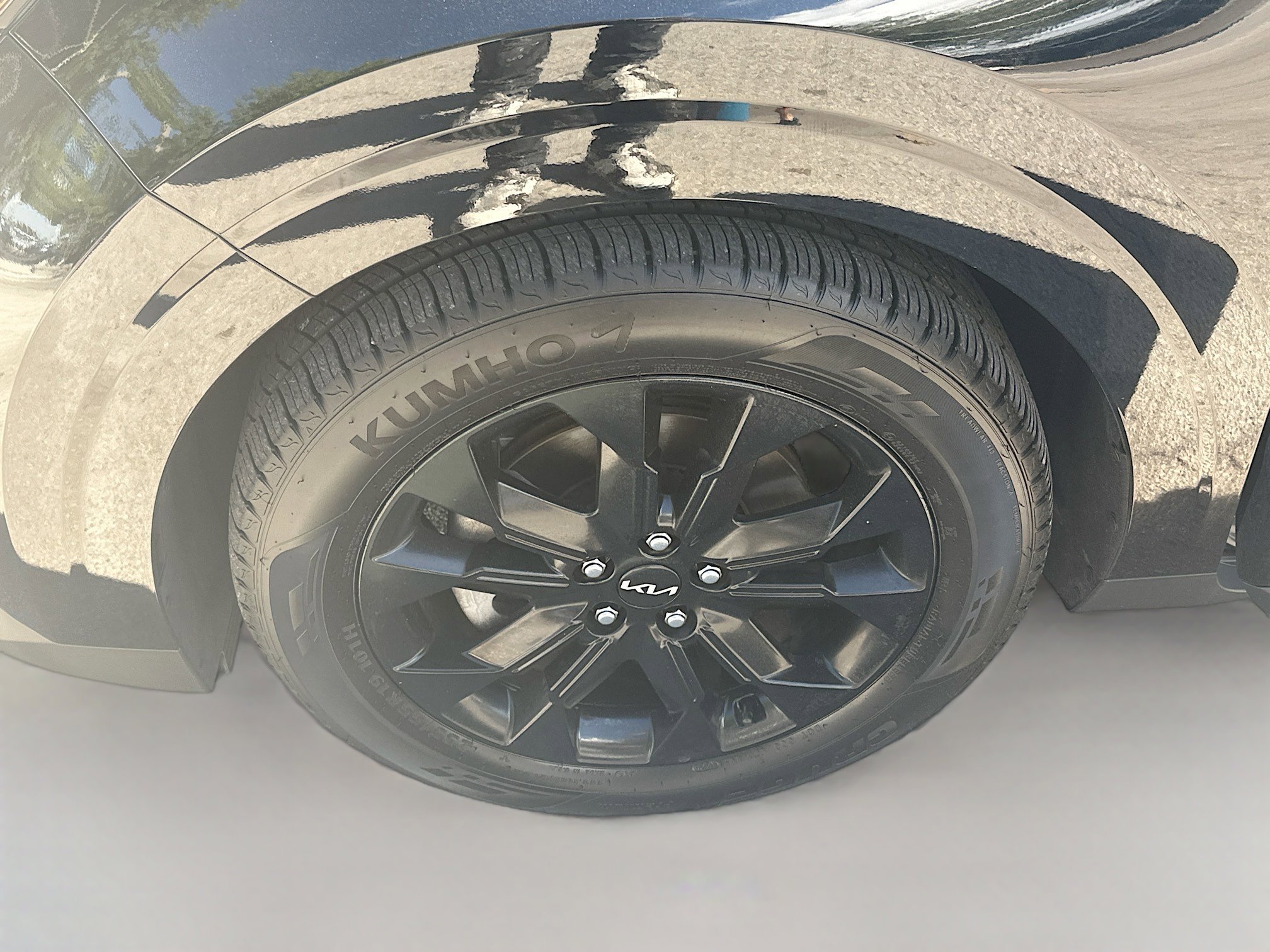 Used 2024 Kia Carnival SX Prestige image 37