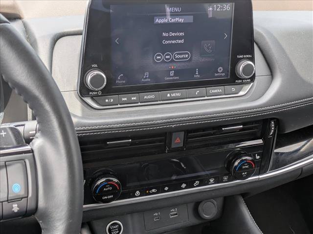 Used 2023 Nissan Rogue SL AWD/4WD image 10