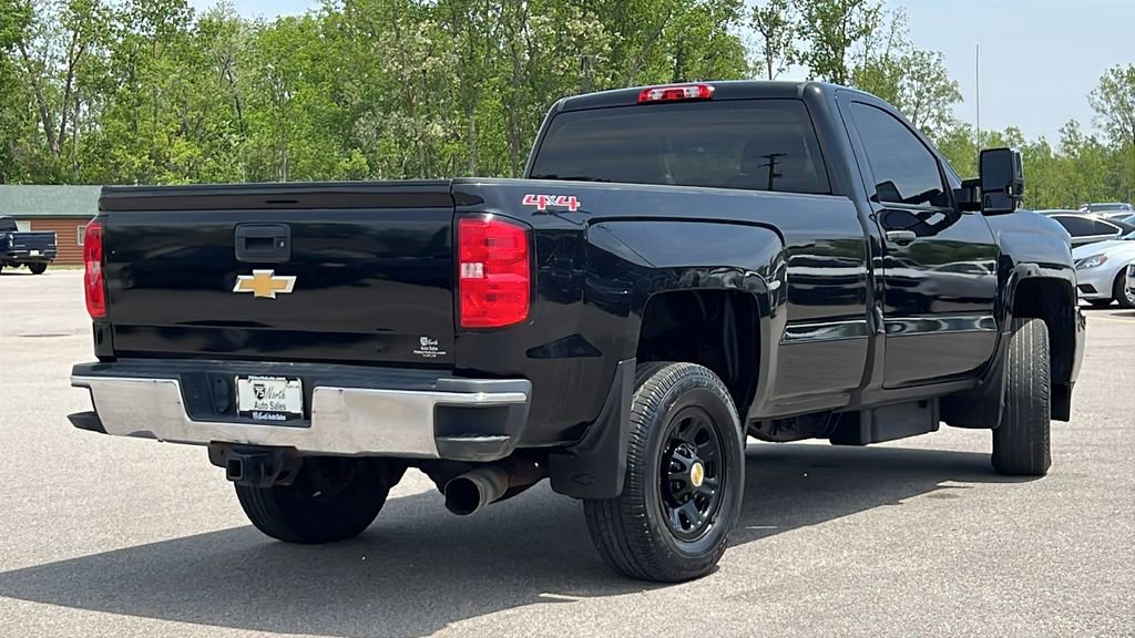Used 2015 Chevrolet Silverado 3500 W/T AWD/4WD image 5
