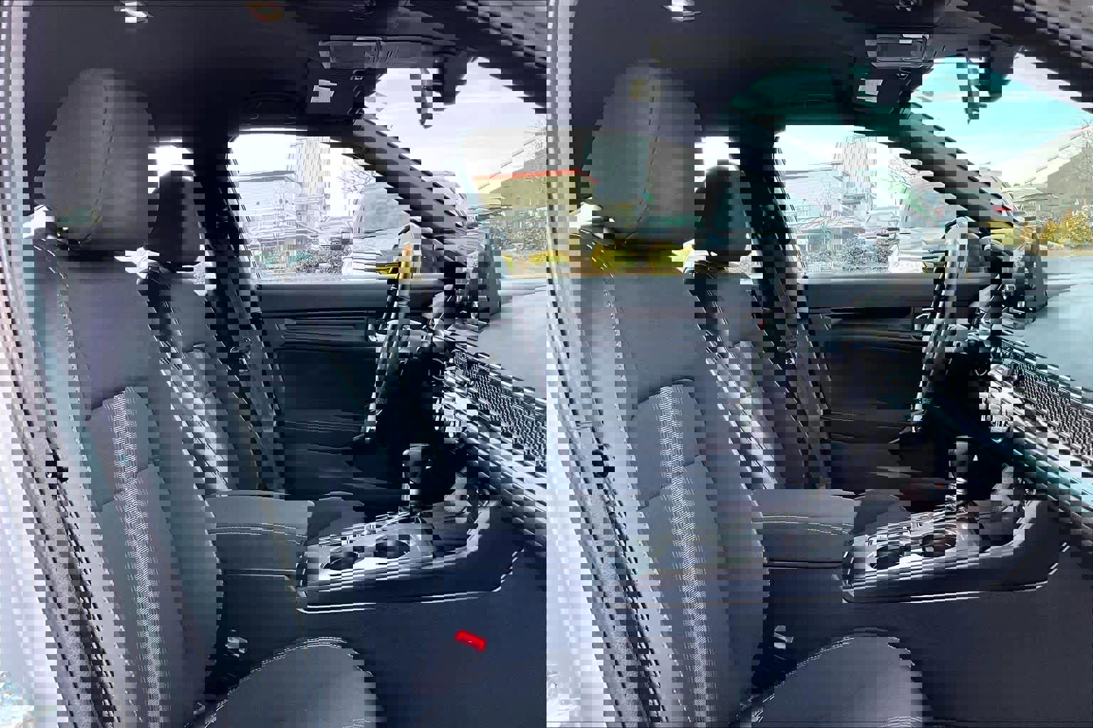 Used 2023 Honda Civic Sport image 8