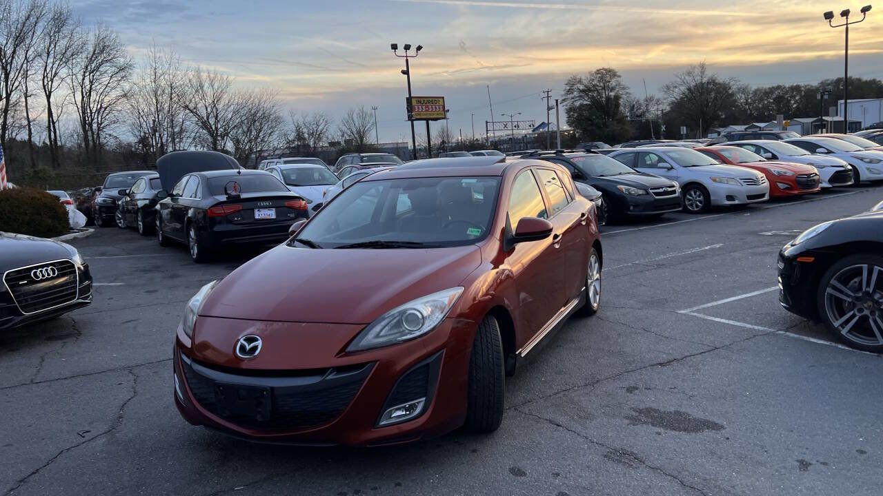 Used 2011 MAZDA MAZDA3 s Grand Touring w/ Tech Pkg image 4