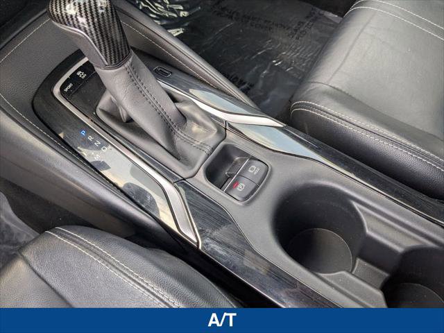 Used 2020 Toyota Corolla XSE FWD image 19