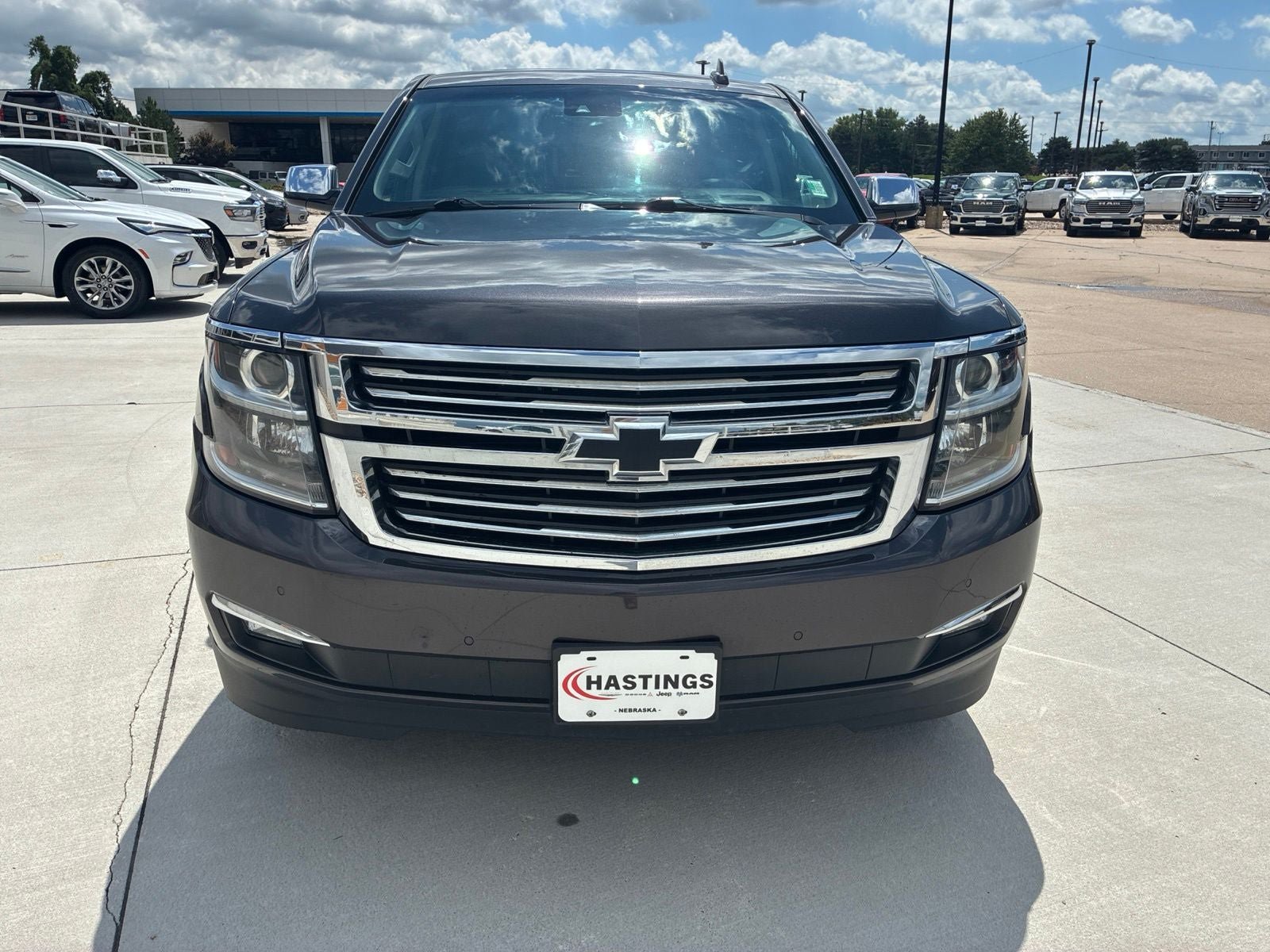Used 2018 Chevrolet Tahoe Premier AWD/4WD image 11