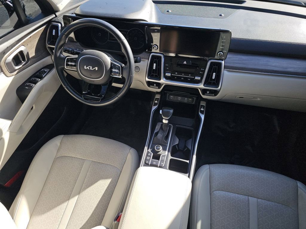 Used 2022 Kia Sorento X-Line EX image 30