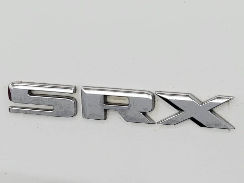 Used 2015 Cadillac SRX Luxury FWD image 9