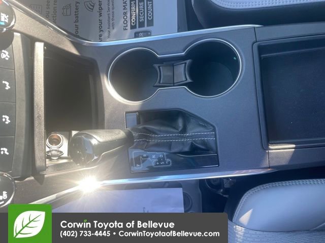 Used 2016 Toyota Camry SE image 23