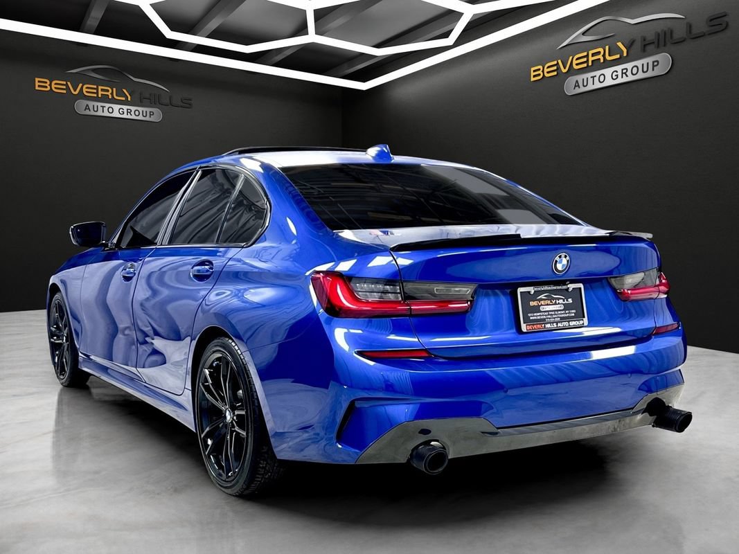 Used 2021 BMW 330i xDrive Sedan w/ M Sport Package AWD/4WD image 2