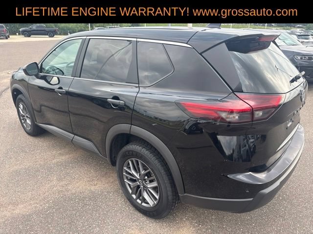 Used 2024 Nissan Rogue S AWD/4WD image 7