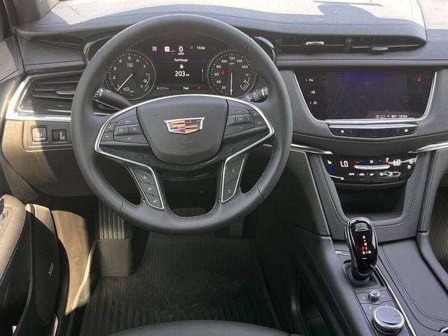 New 2026 Cadillac XT5 Premium Luxury w/ Driver Assist Package AWD/4WD image 11