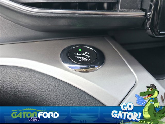 Used 2020 Ford Explorer XLT w/ Equipment Group 202A image 19