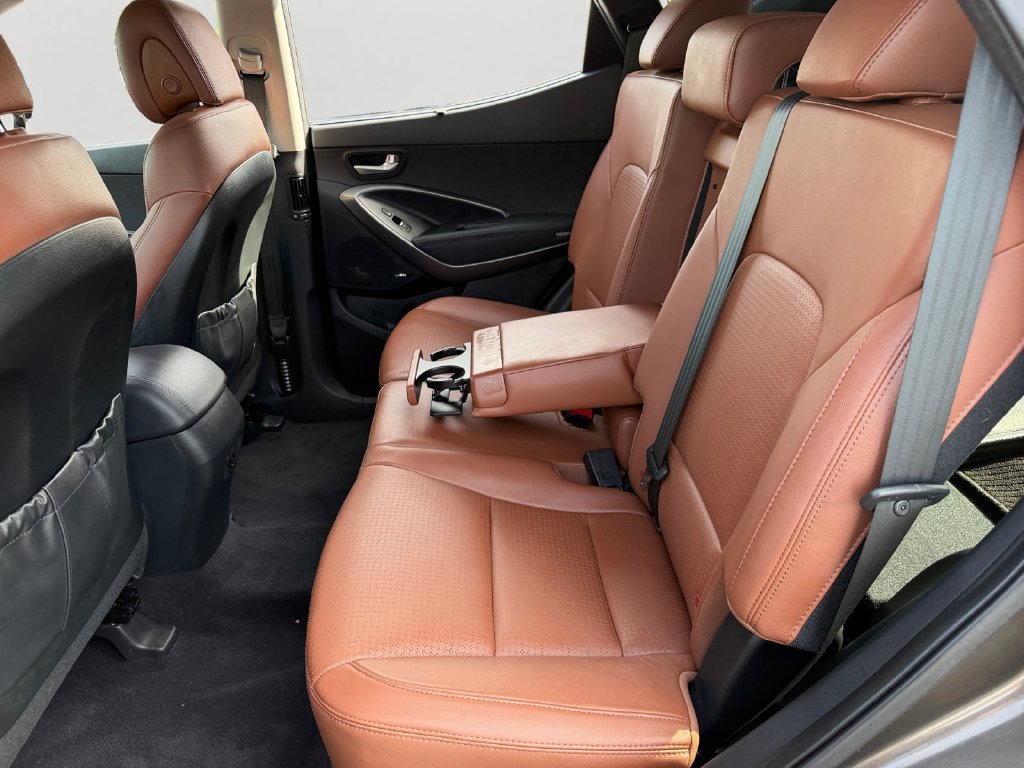 Used 2013 Hyundai Santa Fe Sport 2.0T w/ Technology Pkg FWD image 10
