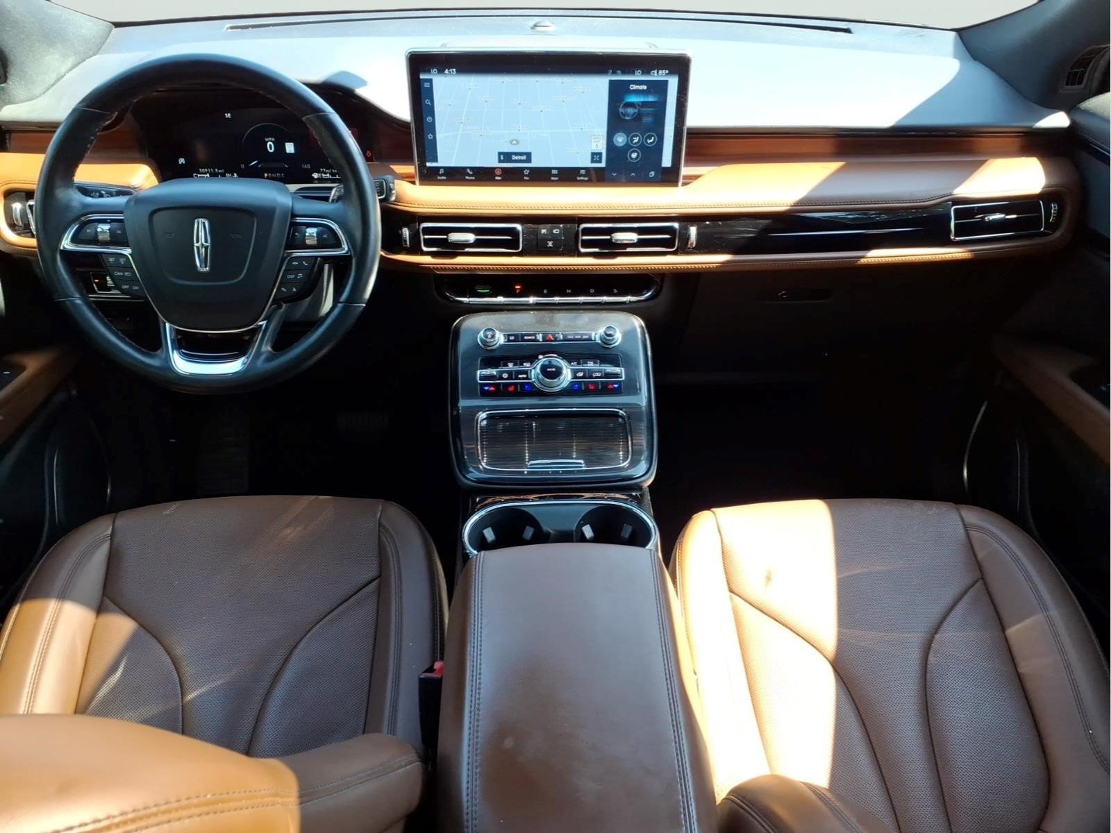 Used 2023 Lincoln Nautilus Reserve AWD/4WD image 26