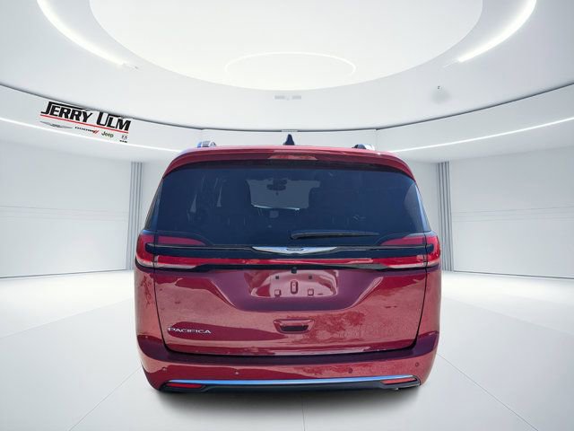 New 2026 Chrysler Pacifica Pinnacle FWD image 4