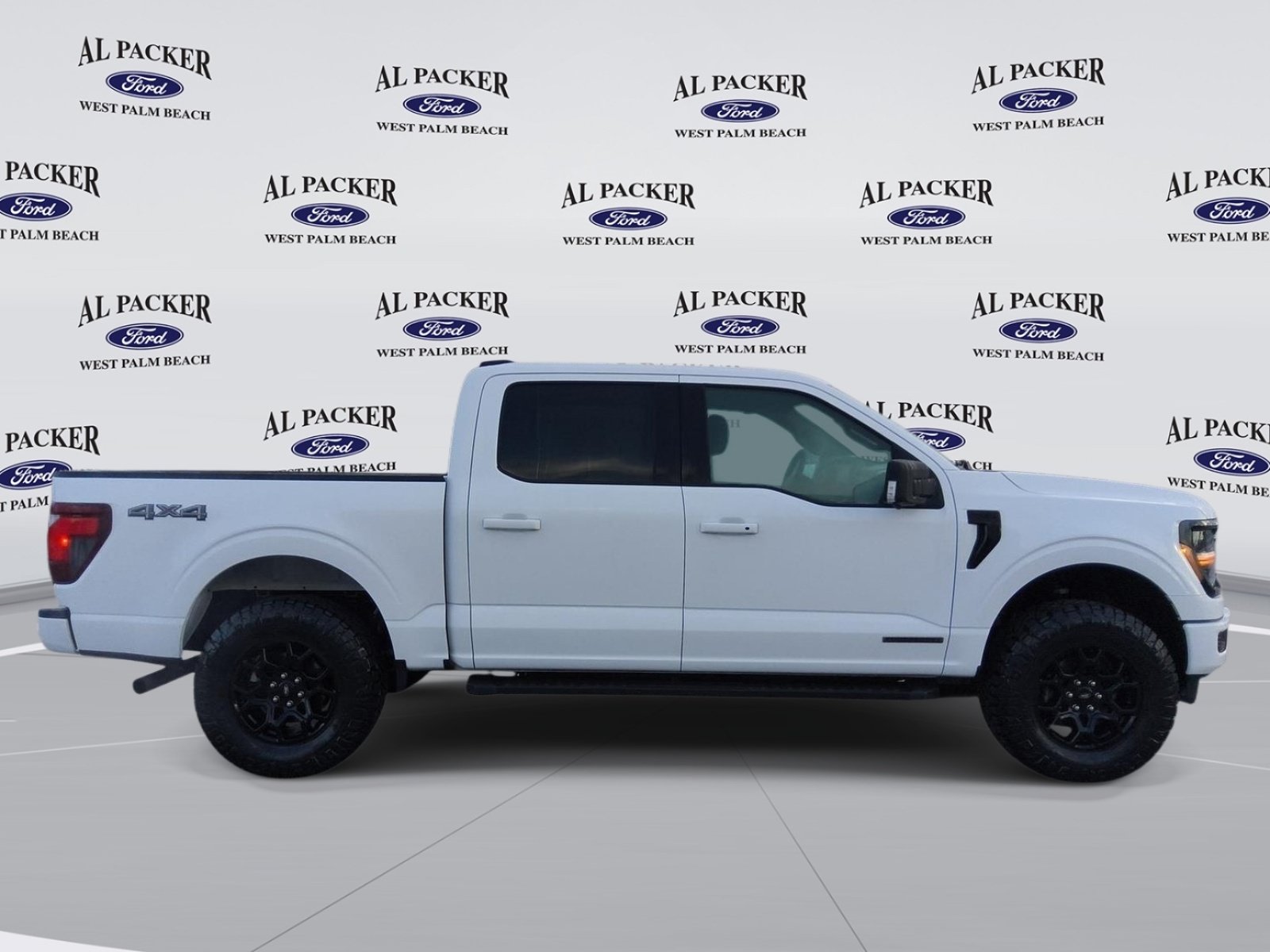 Used 2025 Ford F150 XLT w/ Equipment Group 302A MID AWD/4WD image 6