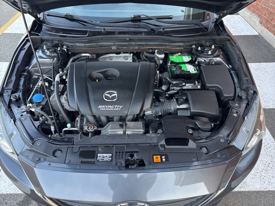 Used 2014 MAZDA MAZDA3 i Touring image 27